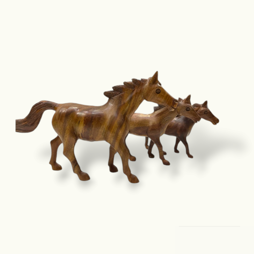 Beautiful Wooden Horse Set, Stunning Wooden Horses Statue.