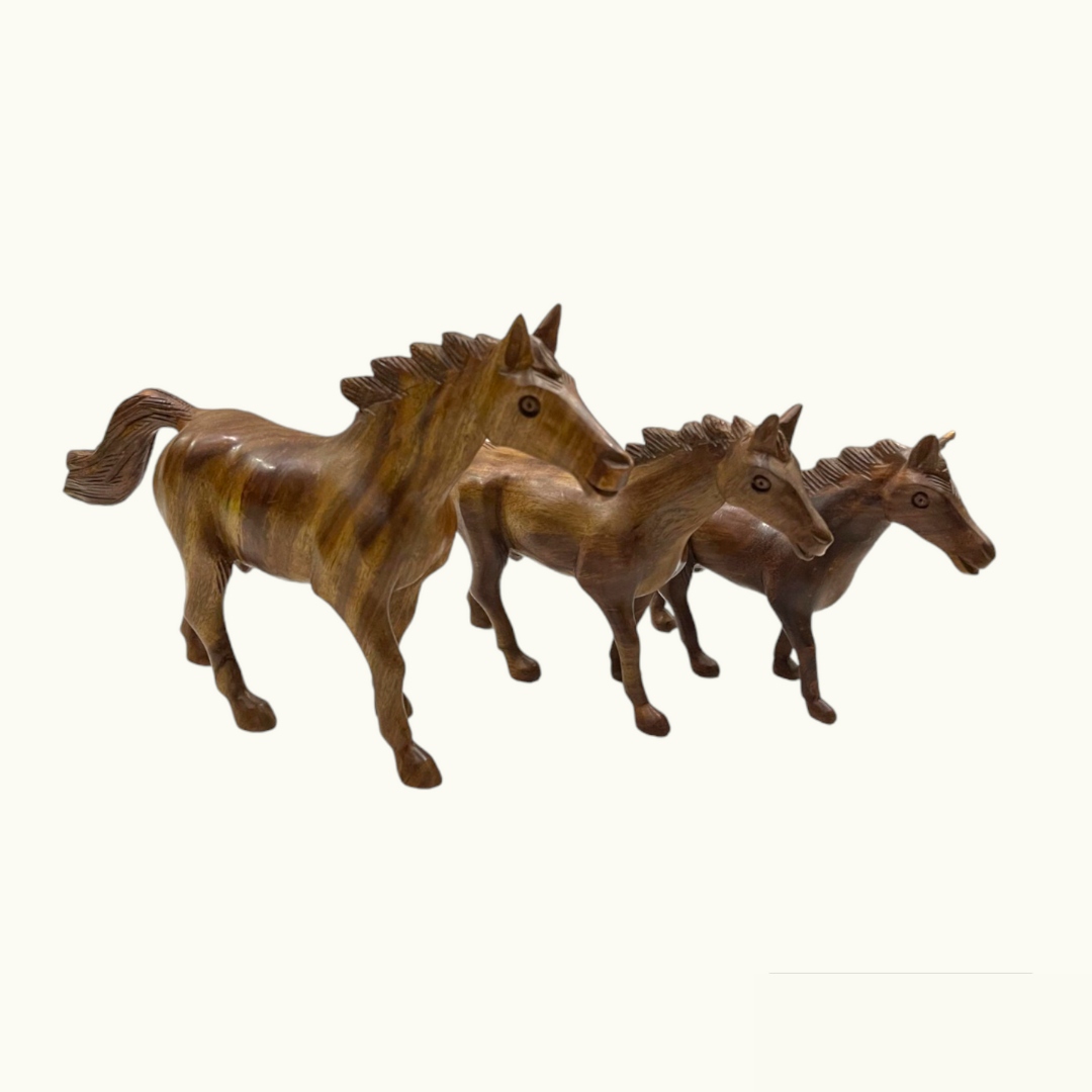 Beautiful Wooden Horse Set, Stunning Wooden Horses Statue.