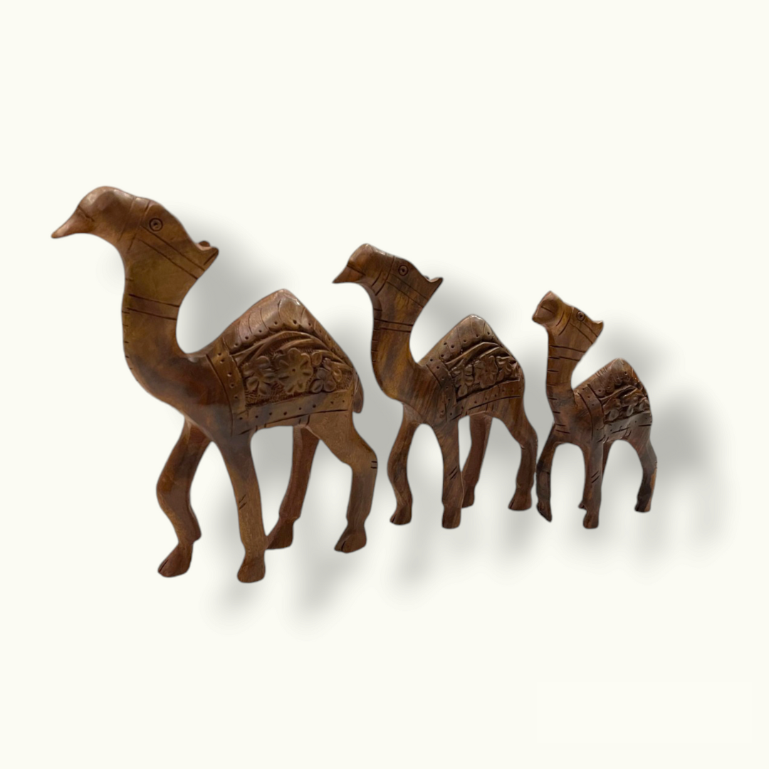 Wooden Camel Set, Stunning Camels Statue, Beautiful Camel Set.