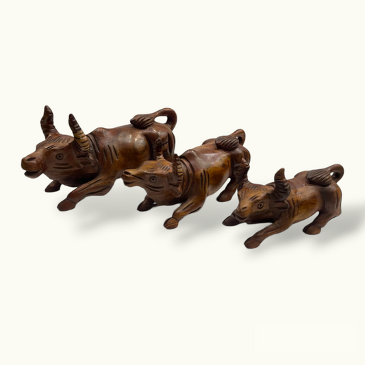 Handmade Wooden Bull Set, Bull Set, Bull Sculptures, Wooden Bulls.