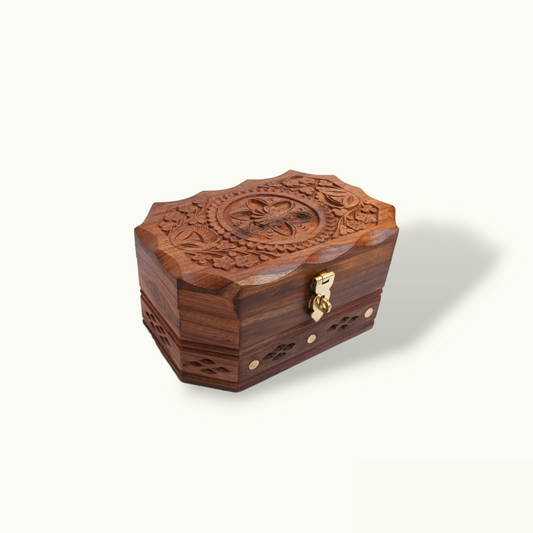 Awesome Carving Jewelry Box, Wood Carving Jewelry Box.