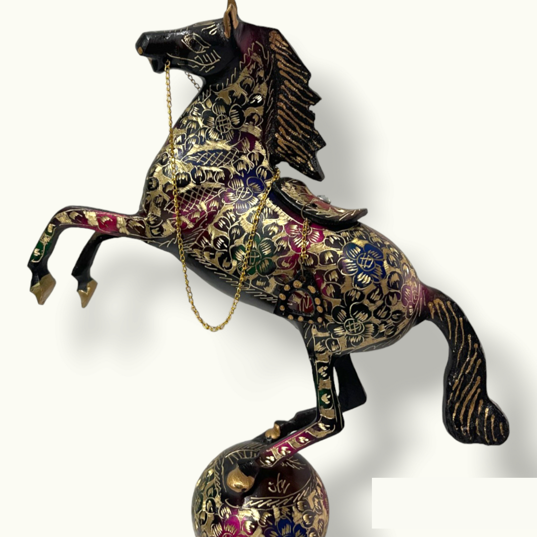 High Quality Brass Horse, Unique Brass Horse Standing Statue.